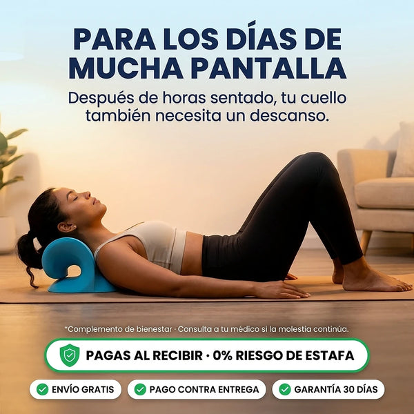 Persona usando el soporte cervical después de un día largo