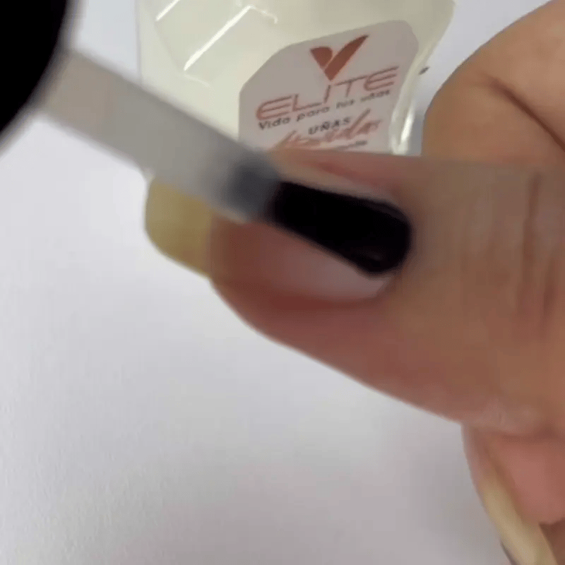 MAVALA STOP | Base fortalecedora de uñas natural