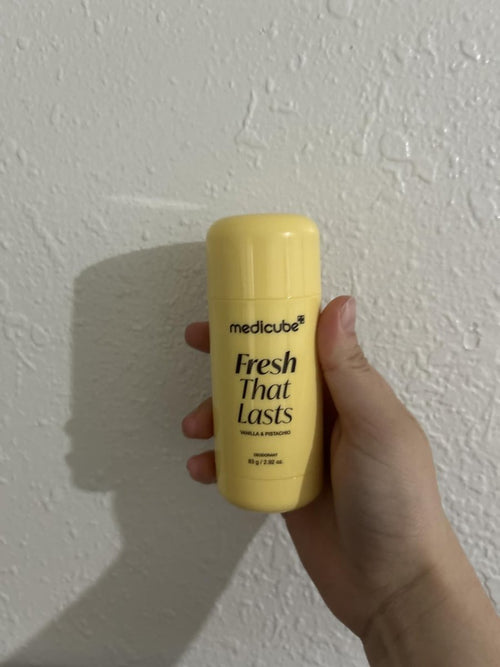 Foto real de un comprador