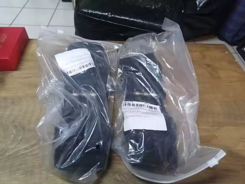 Foto real de un comprador